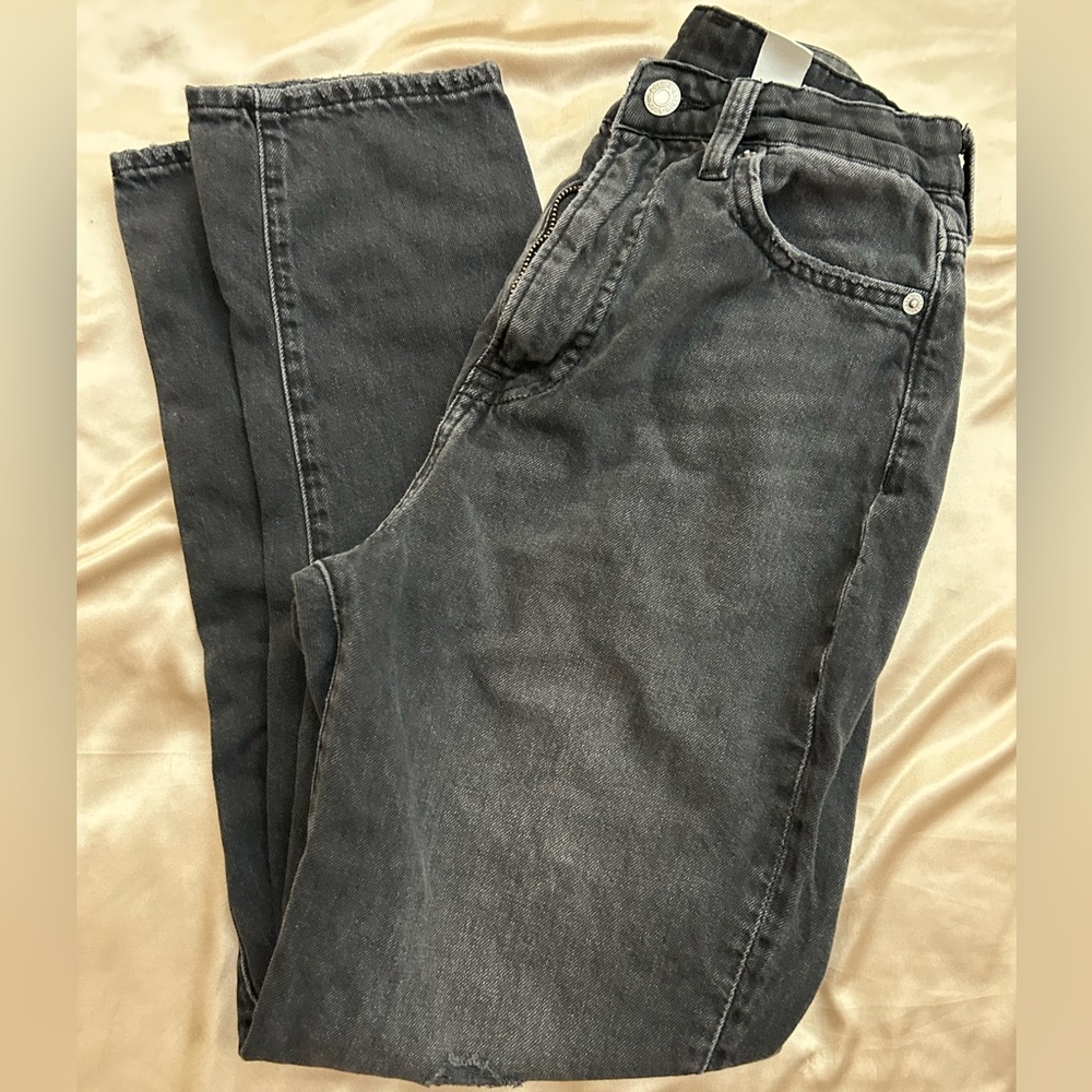 H&M Black Ripped Mom Jeans
